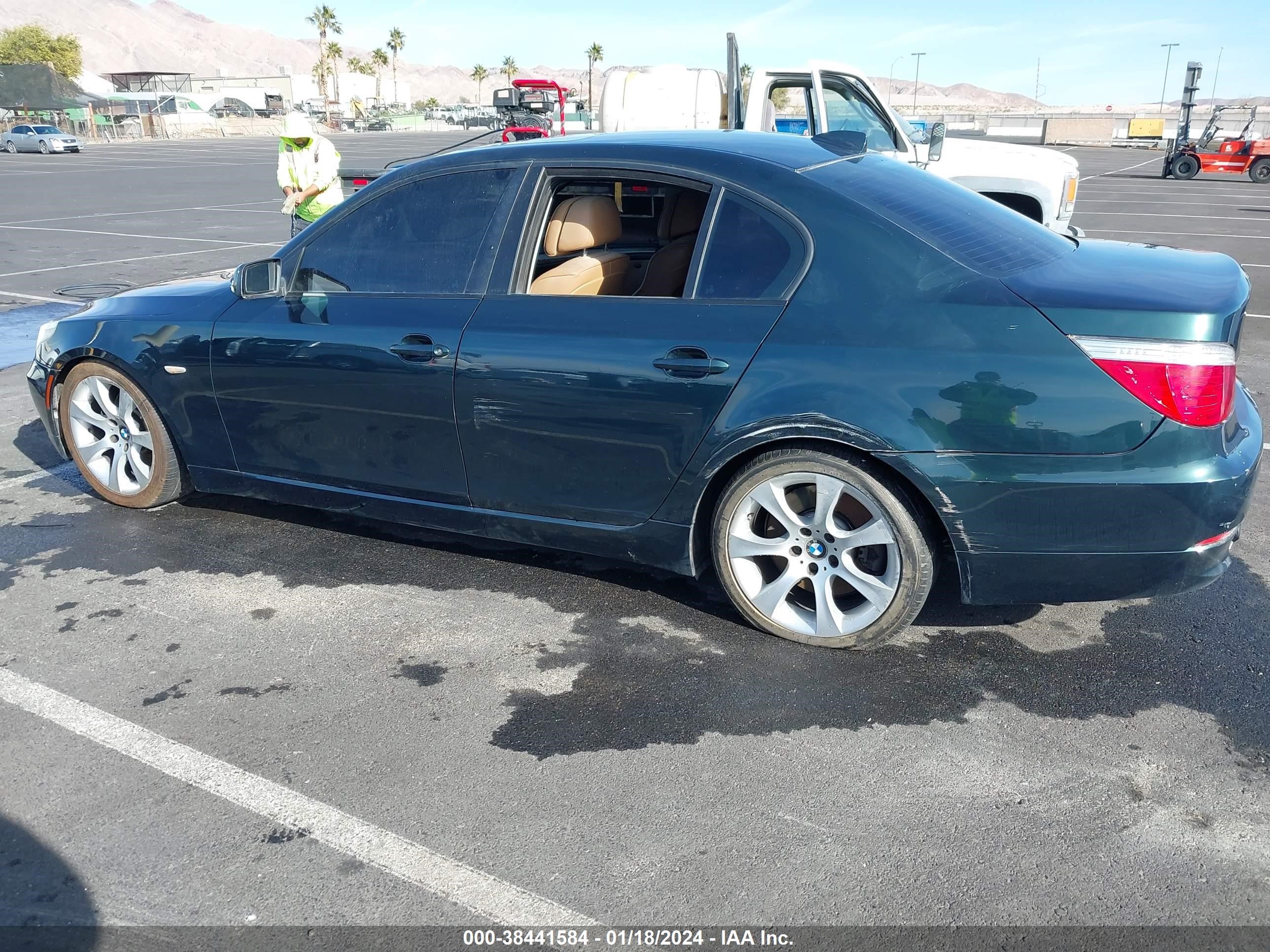 Photo 2 VIN: WBANW13508CZ81133 - BMW 5ER 