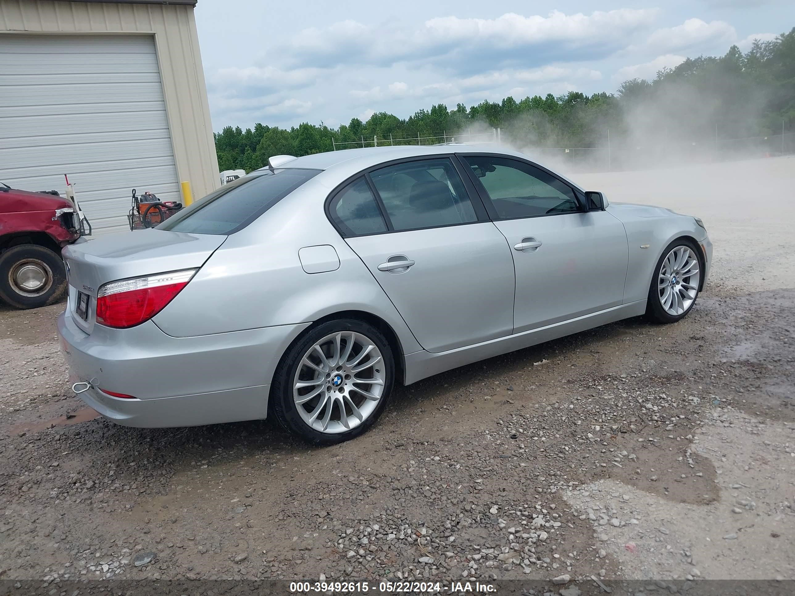 Photo 3 VIN: WBANW13508CZ81228 - BMW 5ER 