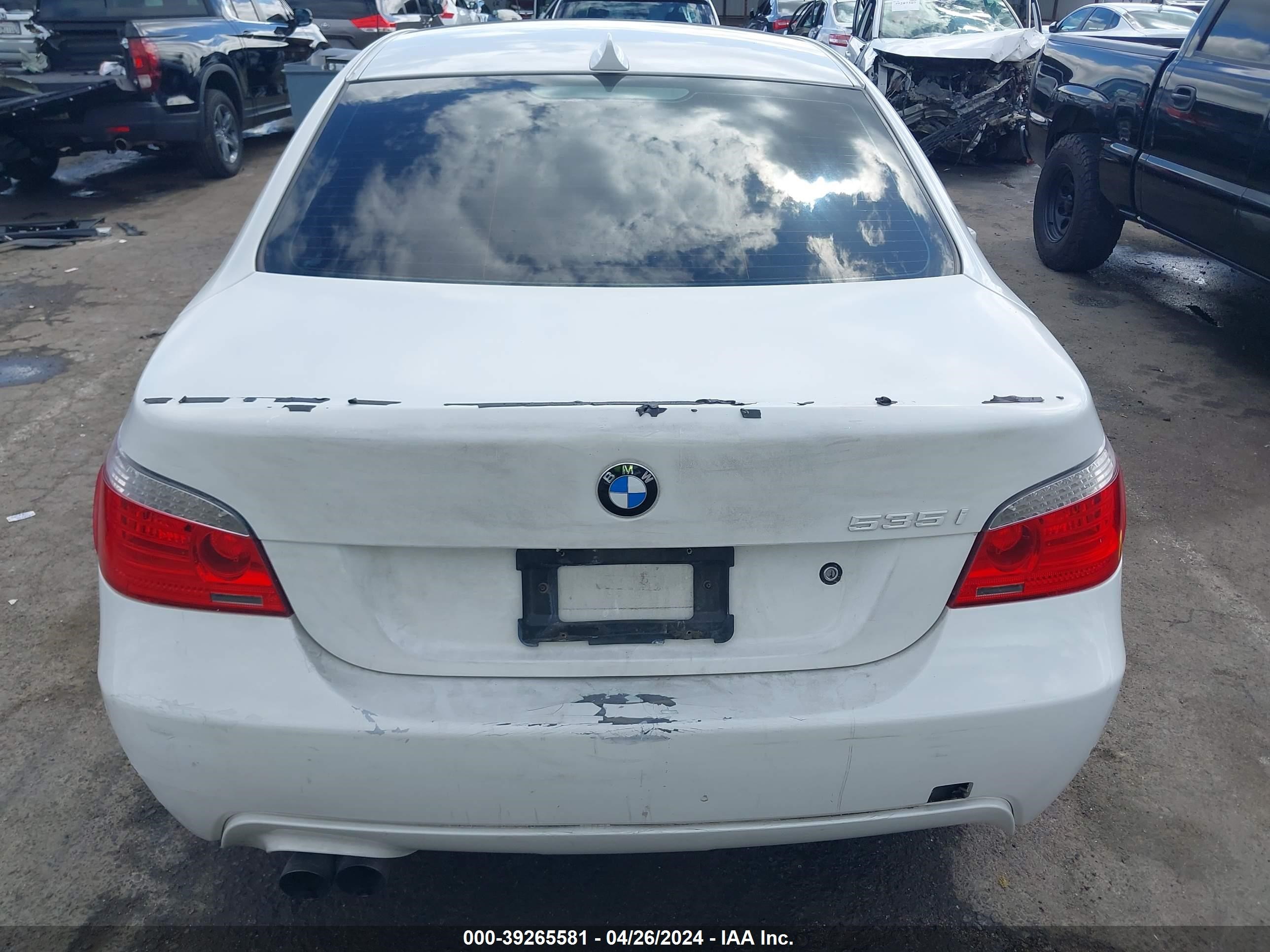 Photo 16 VIN: WBANW13558CZ79040 - BMW 5ER 