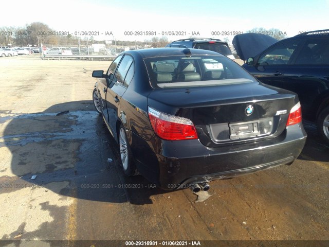 Photo 2 VIN: WBANW1C50AC163908 - BMW 5 