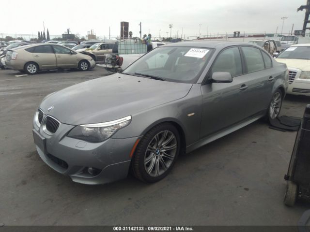 Photo 1 VIN: WBANW1C50AC165237 - BMW 5 