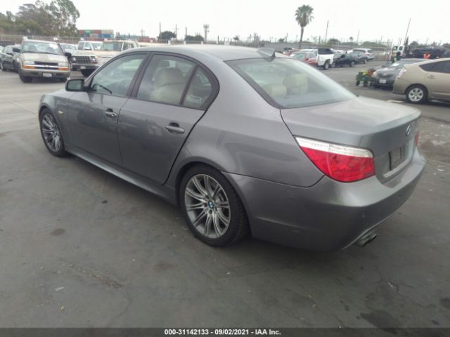 Photo 2 VIN: WBANW1C50AC165237 - BMW 5 