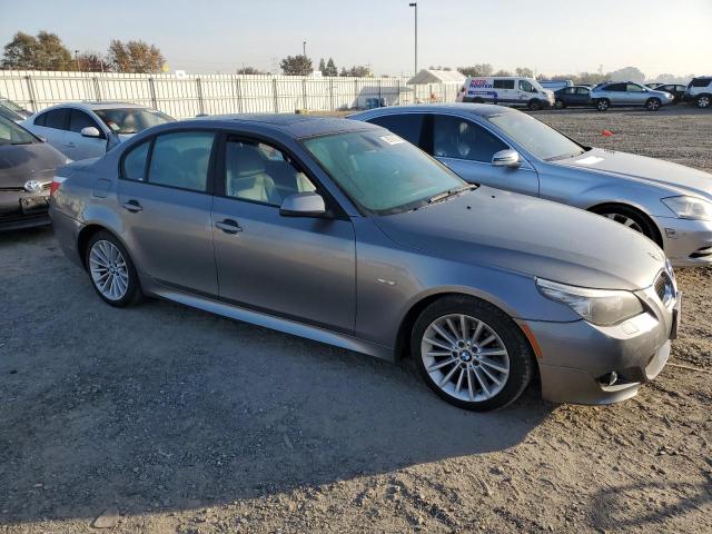 Photo 3 VIN: WBANW1C50AC168235 - BMW 535 I 