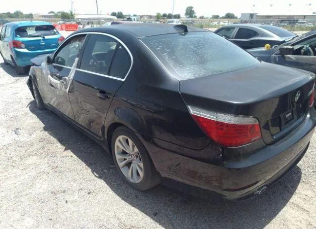 Photo 2 VIN: WBANW1C51AC165425 - BMW 535I 