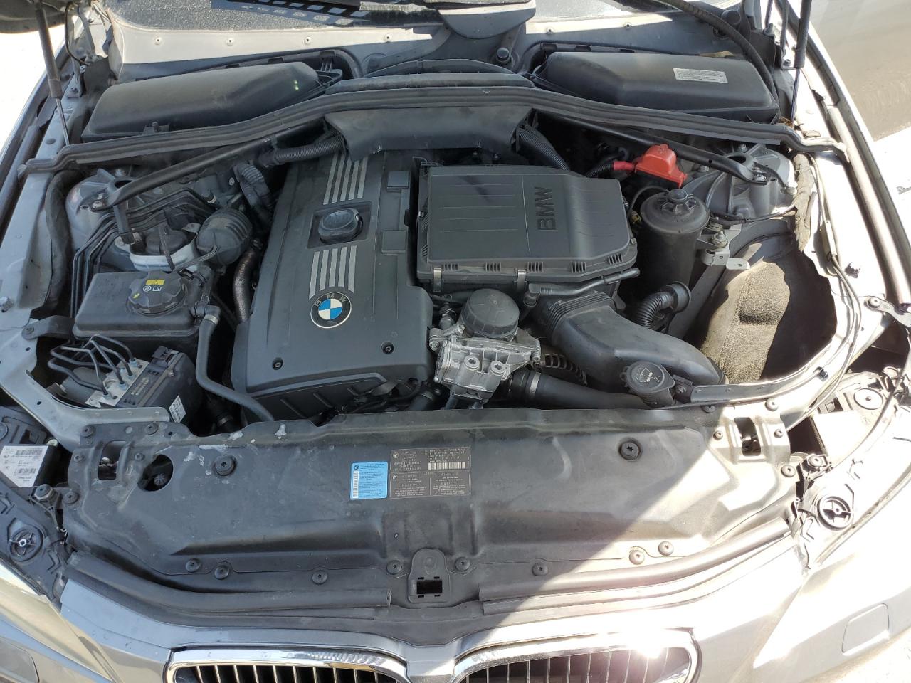 Photo 10 VIN: WBANW1C51AC165845 - BMW 5ER 