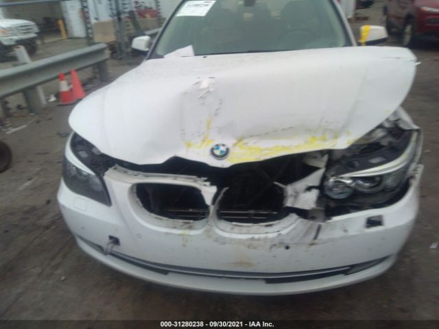 Photo 5 VIN: WBANW1C51AC167496 - BMW 5 