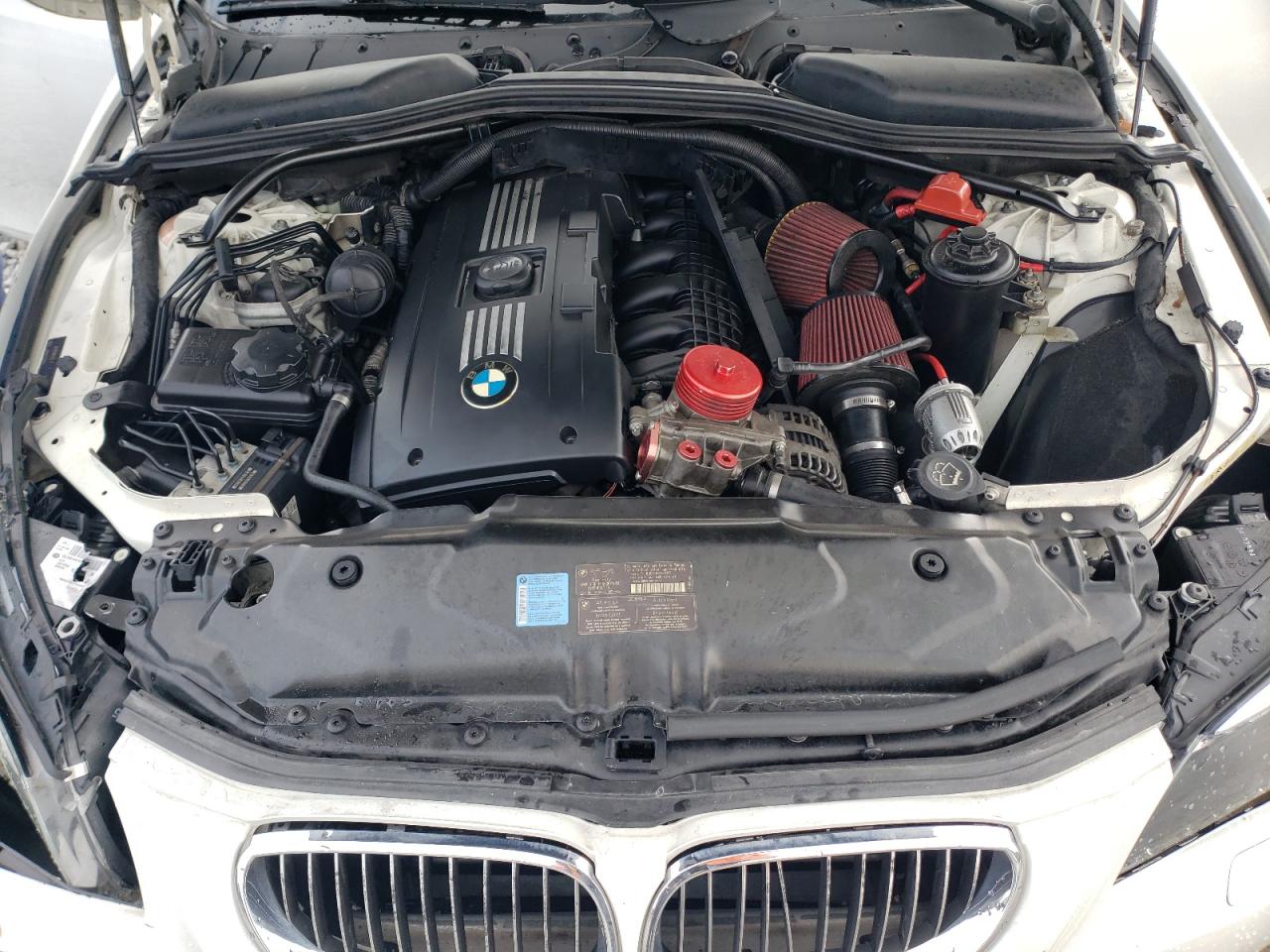 Photo 10 VIN: WBANW1C52AC163862 - BMW 5ER 