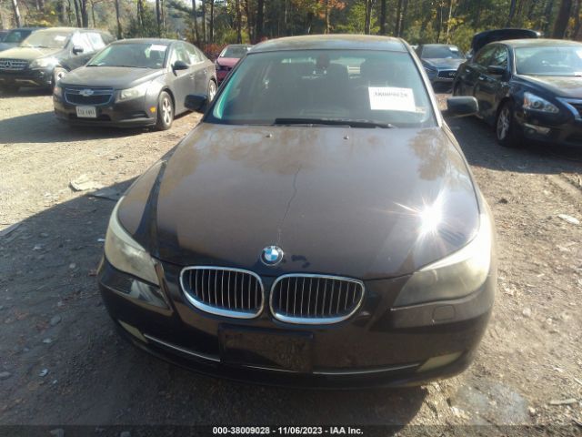 Photo 5 VIN: WBANW1C53AC165779 - BMW 535I 