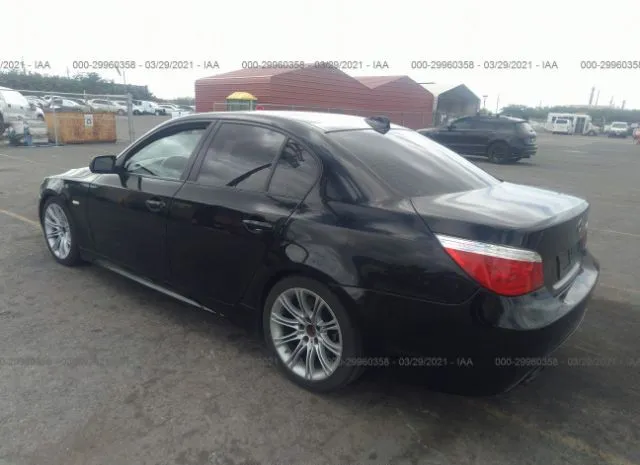 Photo 2 VIN: WBANW1C54AC165760 - BMW 5 SERIES 