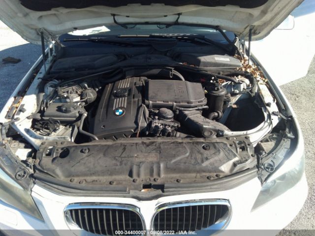 Photo 9 VIN: WBANW1C55AC166321 - BMW 5 SERIES 