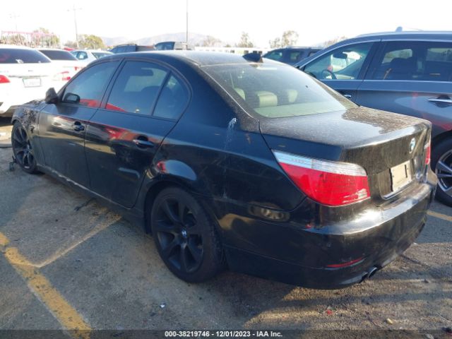 Photo 2 VIN: WBANW1C56AC168918 - BMW 535I 