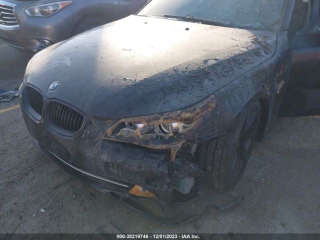 Photo 5 VIN: WBANW1C56AC168918 - BMW 535I 