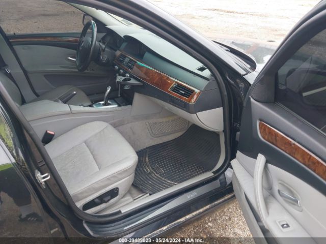 Photo 4 VIN: WBANW1C58AC168905 - BMW 535I 