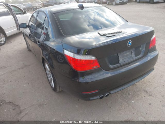 Photo 2 VIN: WBANW1C59AC164376 - BMW 5 SERIES 