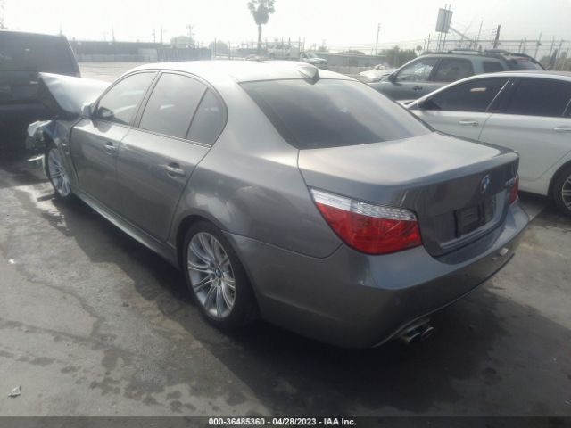 Photo 2 VIN: WBANW1C59AC166130 - BMW 535I 