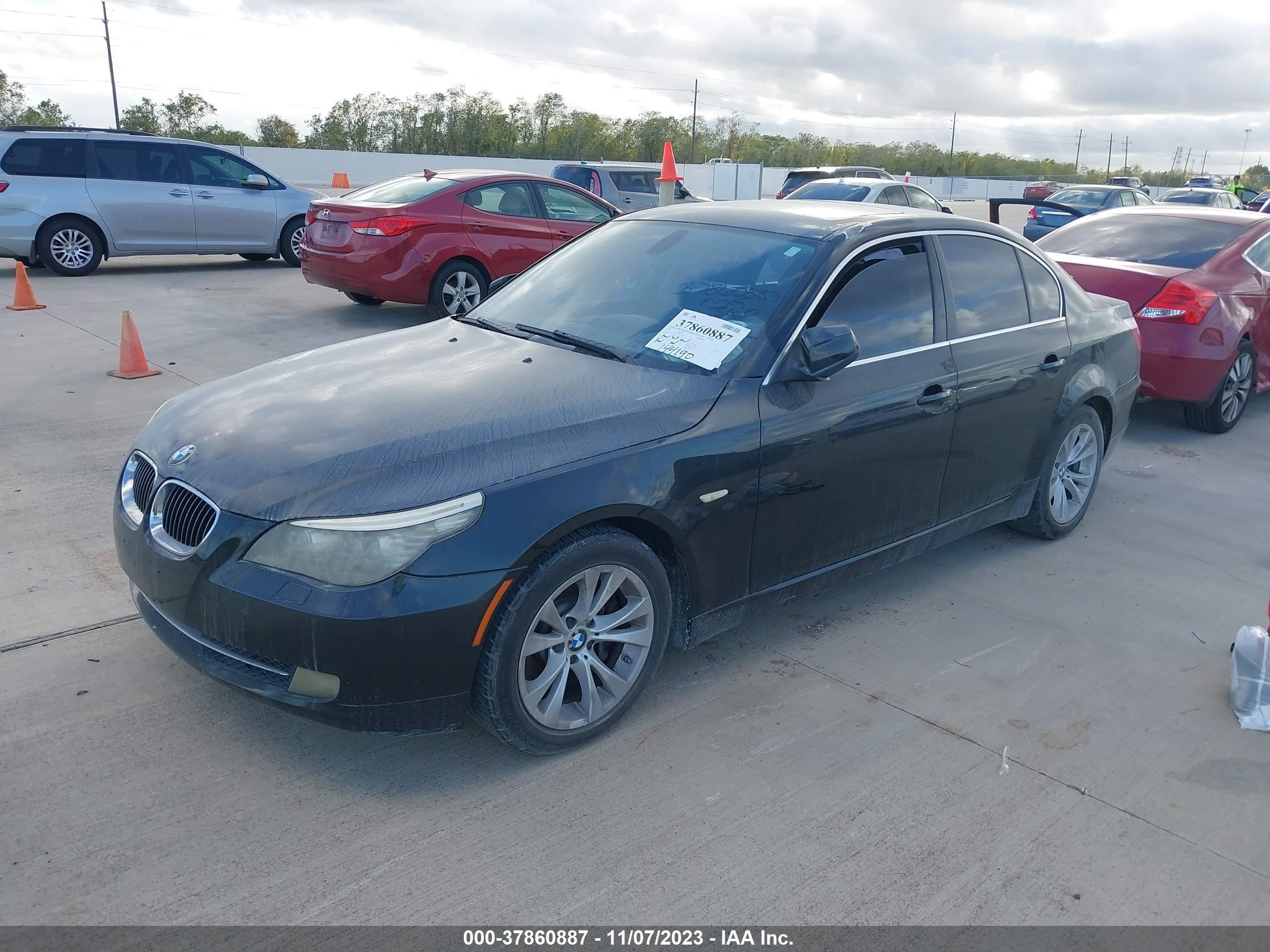 Photo 1 VIN: WBANW1C59AC167309 - BMW 5ER 