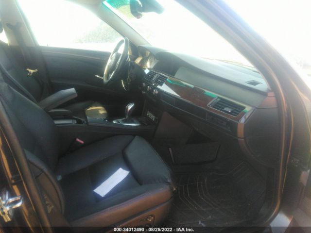 Photo 4 VIN: WBANW1C5XAC164452 - BMW 5 SERIES 