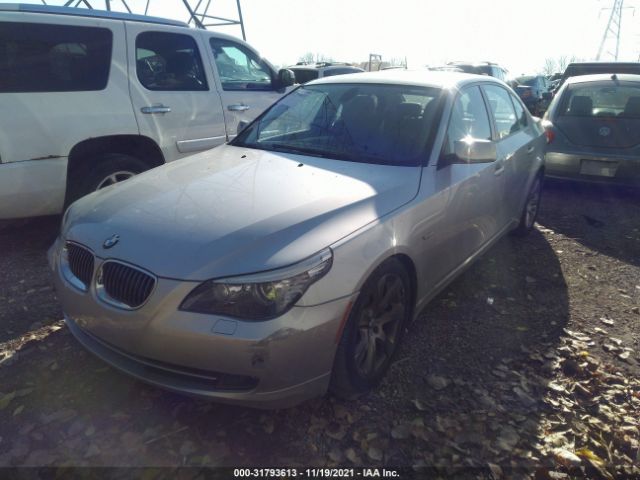 Photo 1 VIN: WBANW1C5XAC166055 - BMW 5 