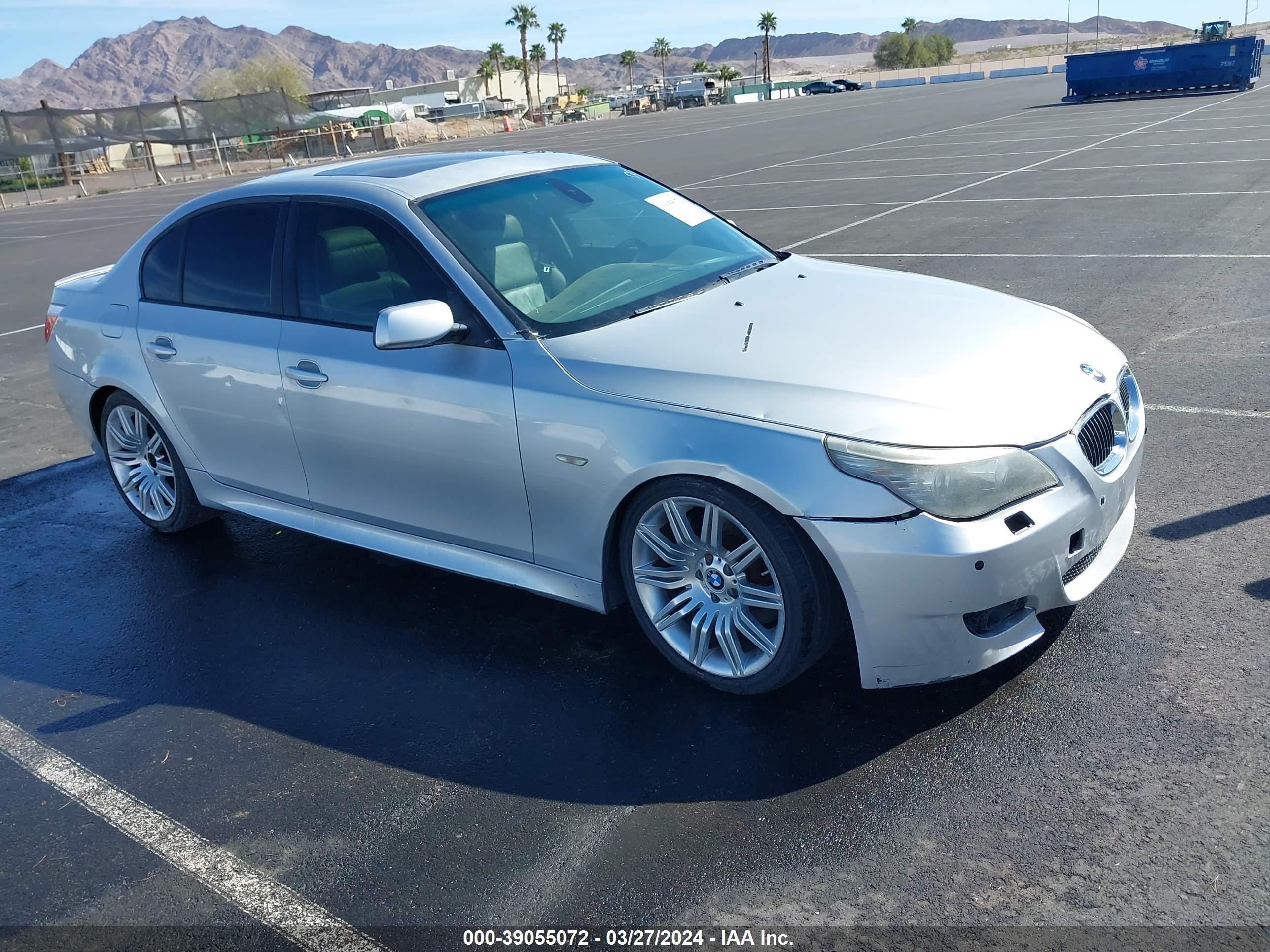 Photo 0 VIN: WBANW53528CT49645 - BMW 5ER 