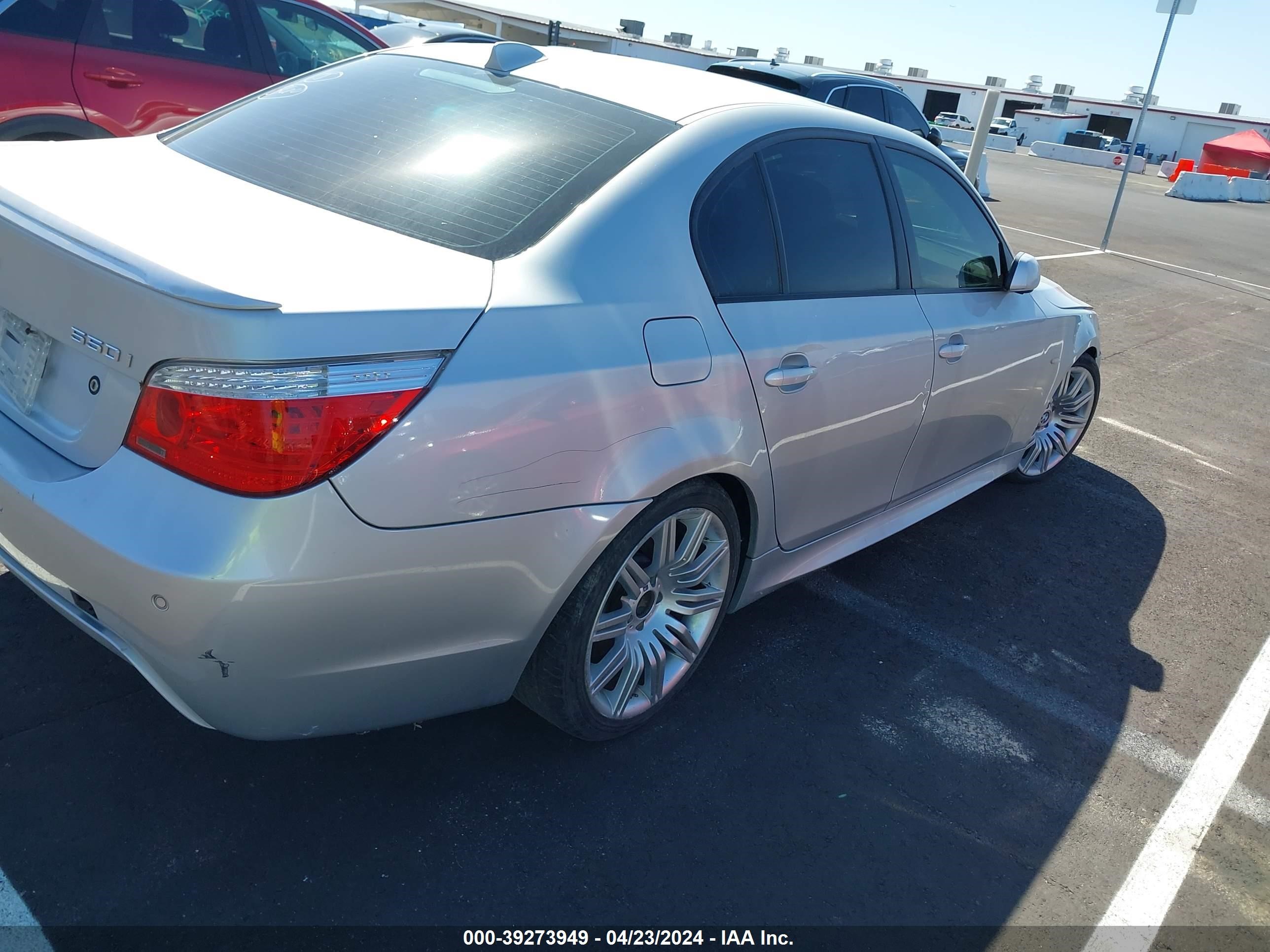 Photo 12 VIN: WBANW53528CT49645 - BMW 5ER 