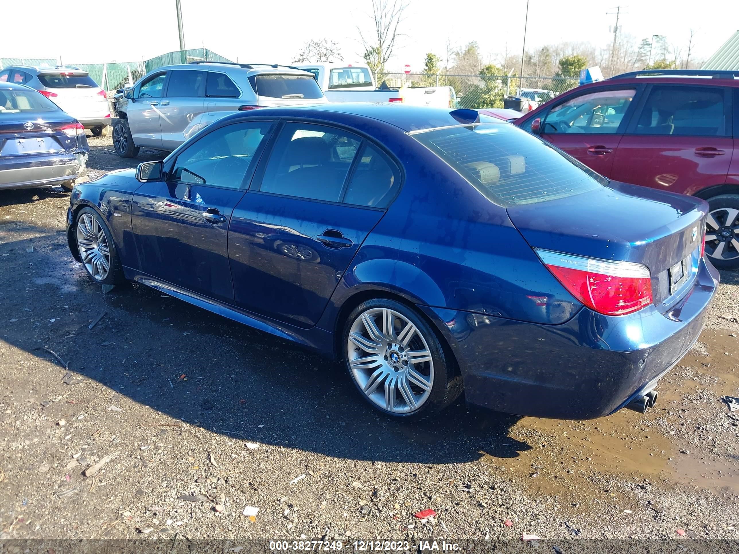 Photo 2 VIN: WBANW53558CT48862 - BMW 5ER 