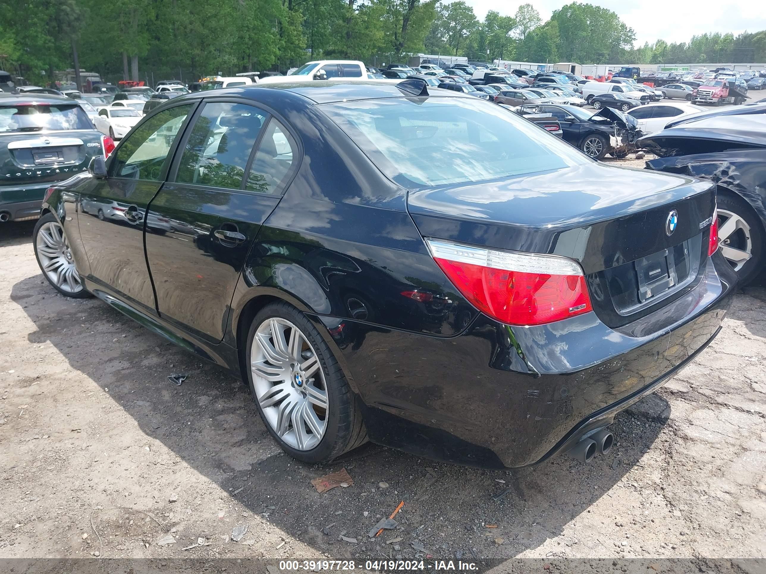 Photo 2 VIN: WBANW53558CT52958 - BMW 5ER 