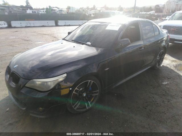 Photo 1 VIN: WBANW5C5XACT56767 - BMW 550I 