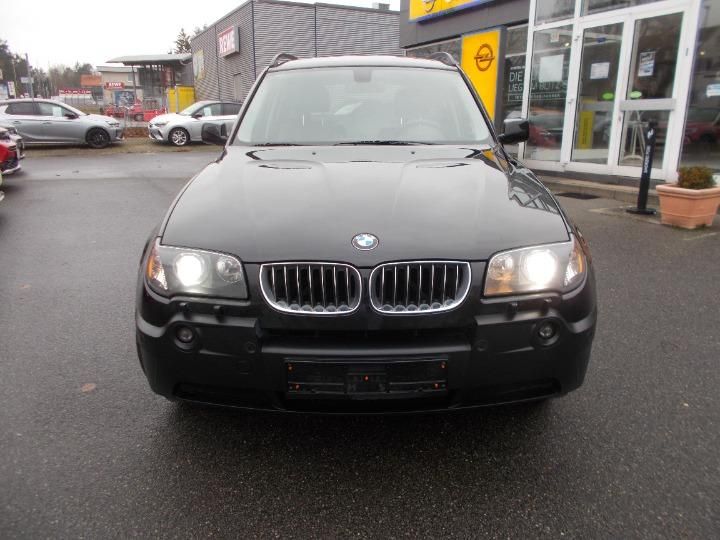 Photo 2 VIN: WBAPA71000WB15276 - BMW X3 SUV 