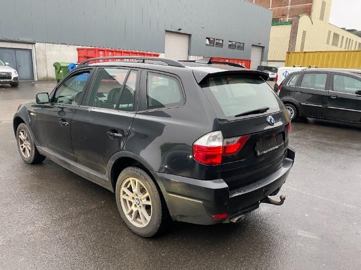 Photo 2 VIN: WBAPE11000WJ66940 - BMW X3 SUV 