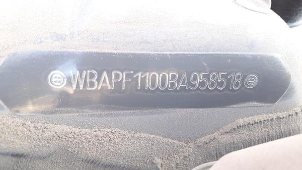 Photo 2 VIN: WBAPF1100BA958518 - BMW 320 