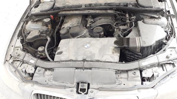 Photo 28 VIN: WBAPF1106BA958474 - BMW 320I 