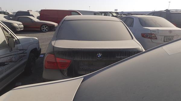 Photo 6 VIN: WBAPG5106AA588131 - BMW 320I 