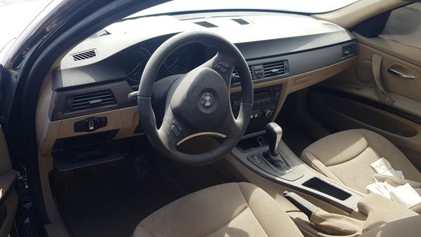 Photo 9 VIN: WBAPG7106AA499185 - BMW 323 I 