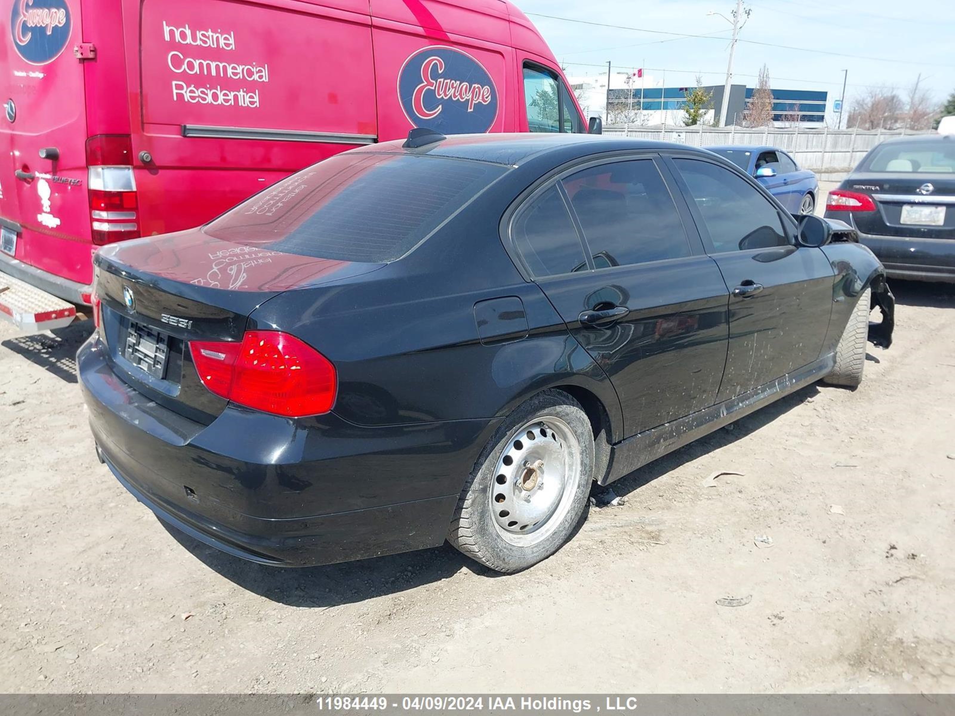 Photo 3 VIN: WBAPG73539A640606 - BMW 3ER 