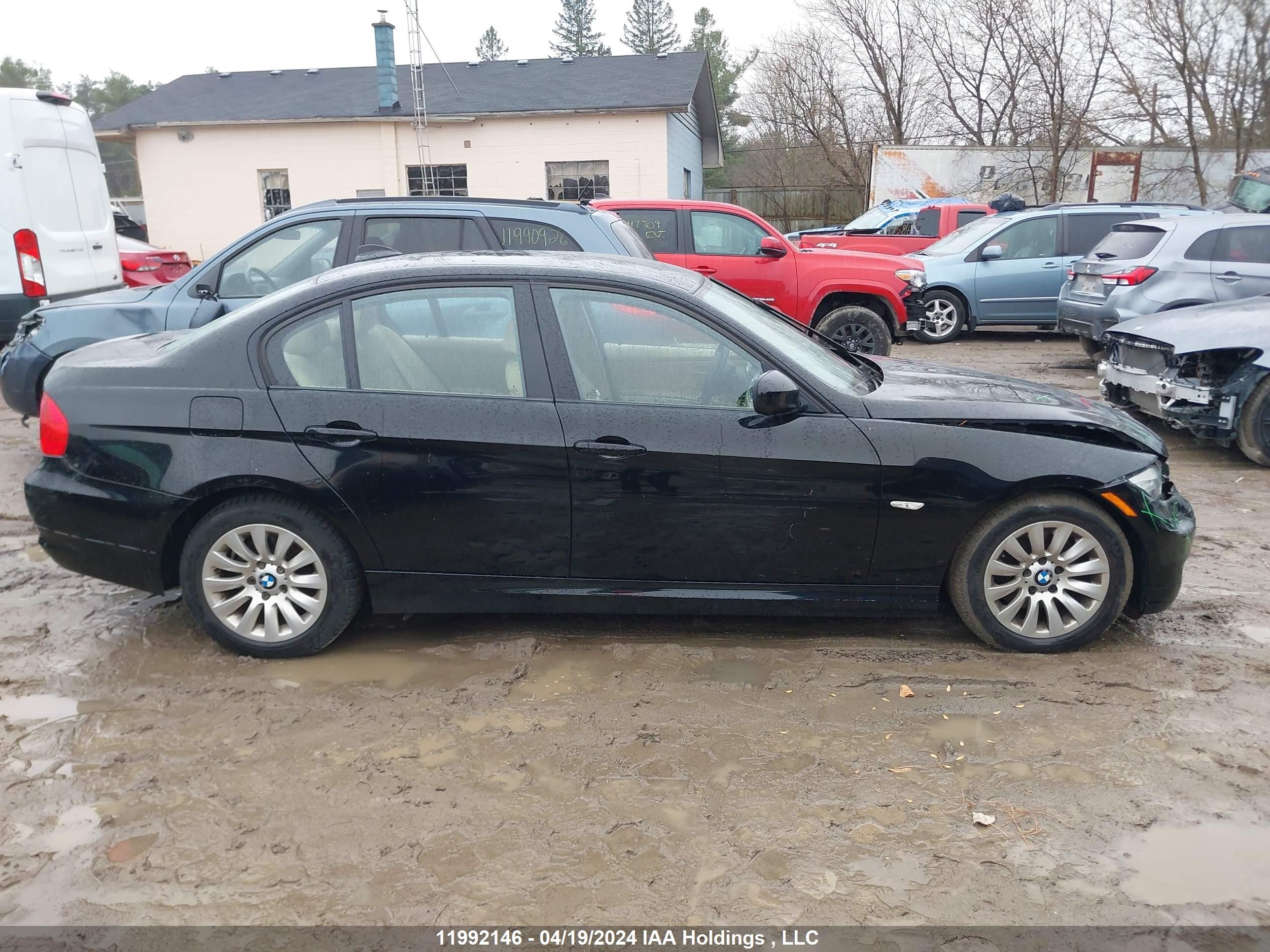 Photo 12 VIN: WBAPG73549A640808 - BMW 3ER 