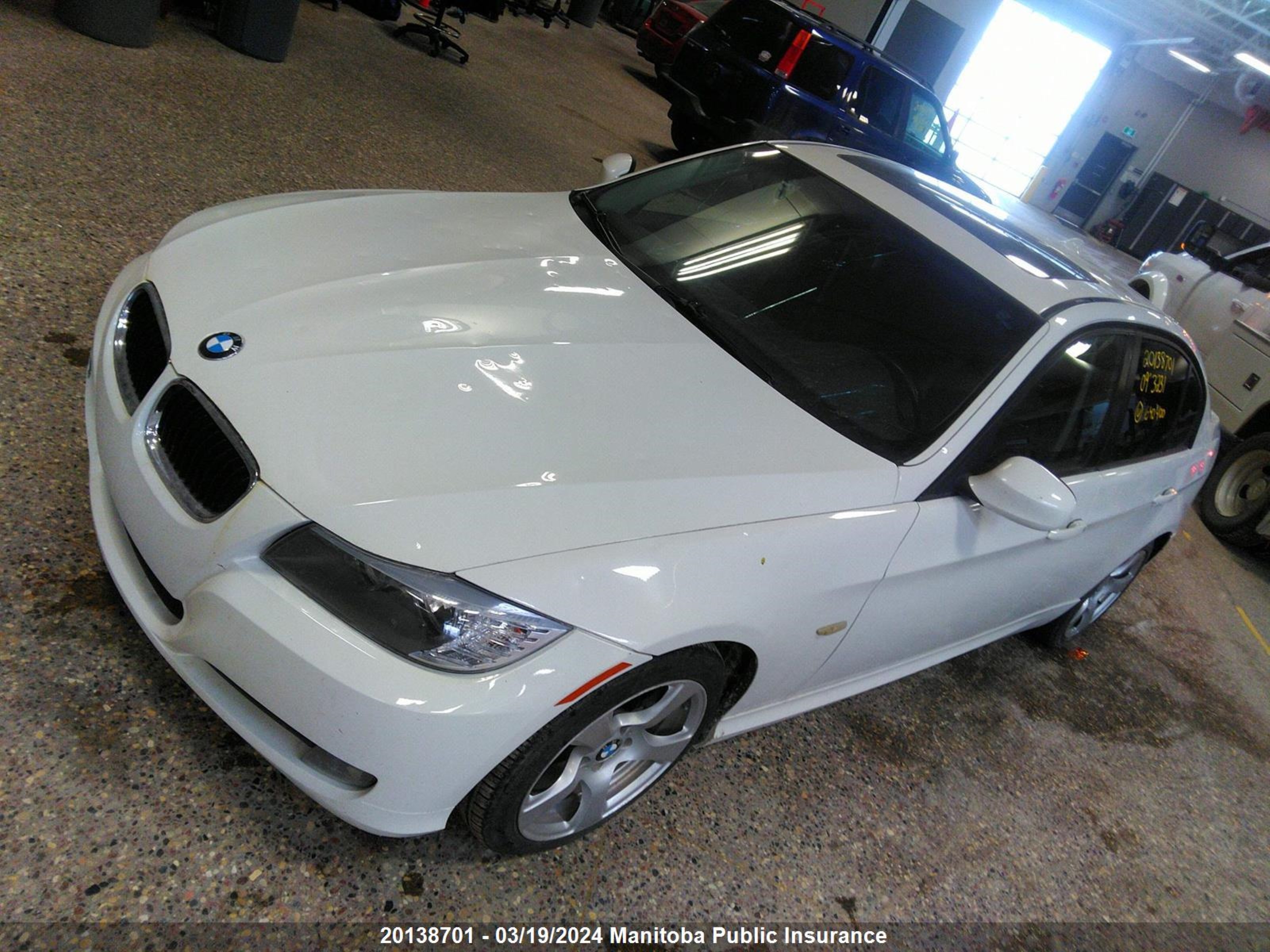 Photo 5 VIN: WBAPG73559A640400 - BMW 3ER 