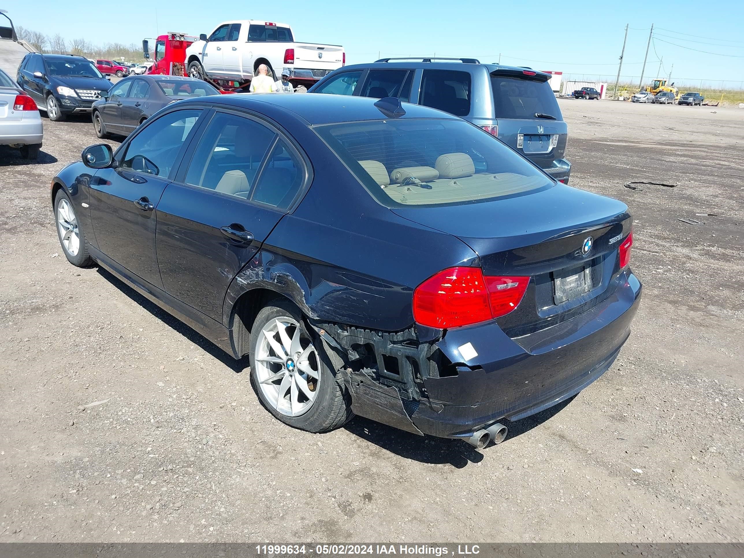 Photo 5 VIN: WBAPG7C50AA641703 - BMW 3ER 