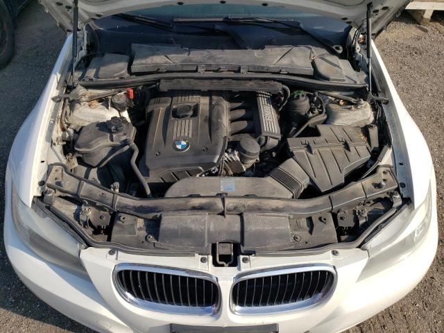 Photo 6 VIN: WBAPG7C55BA935647 - BMW 323 I 