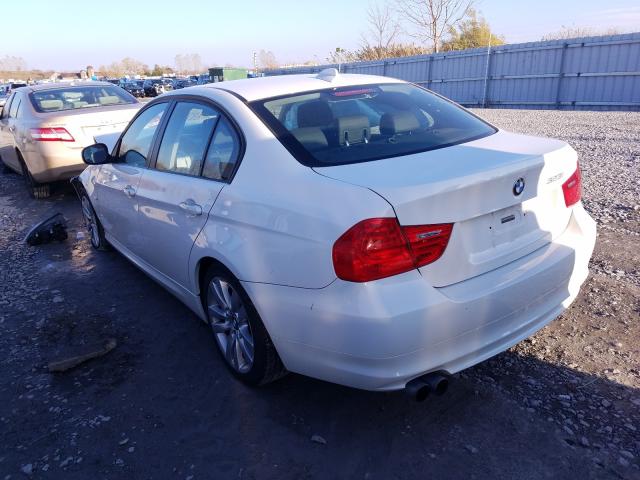 Photo 2 VIN: WBAPG7C56BA936192 - BMW 323 I 