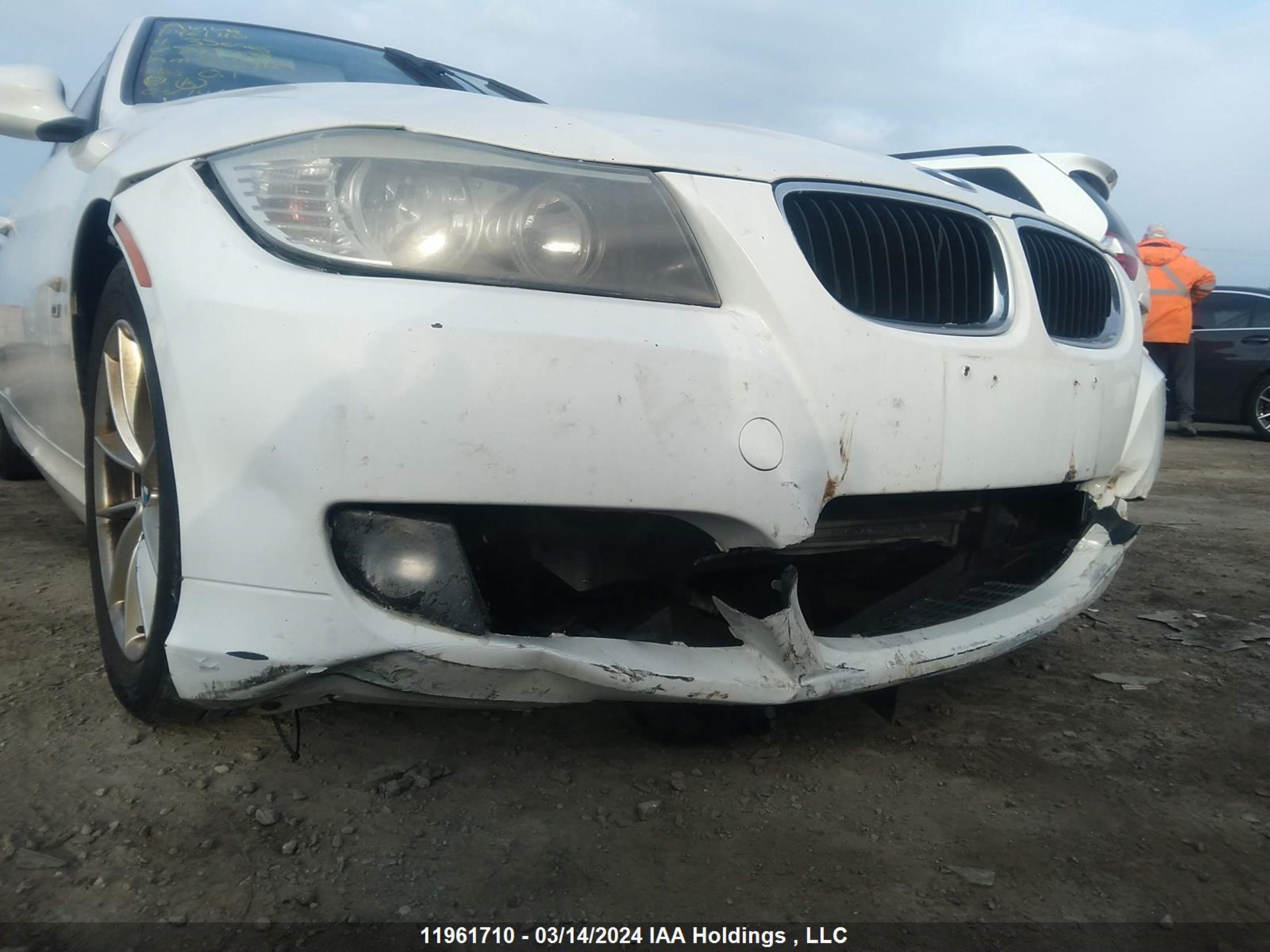 Photo 5 VIN: WBAPG7C57BA795438 - BMW 3ER 