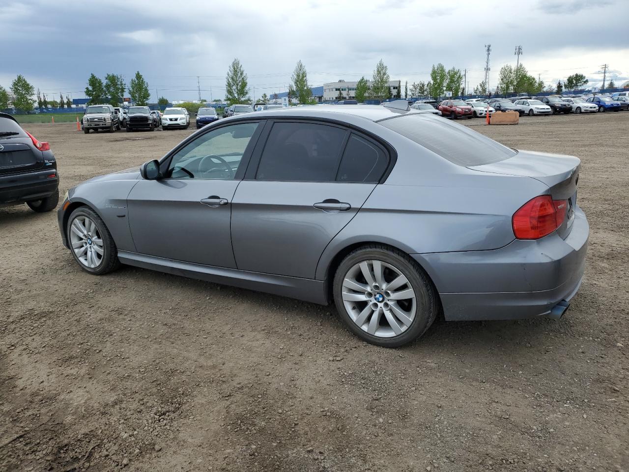 Photo 1 VIN: WBAPG7C59AA641621 - BMW 3ER 