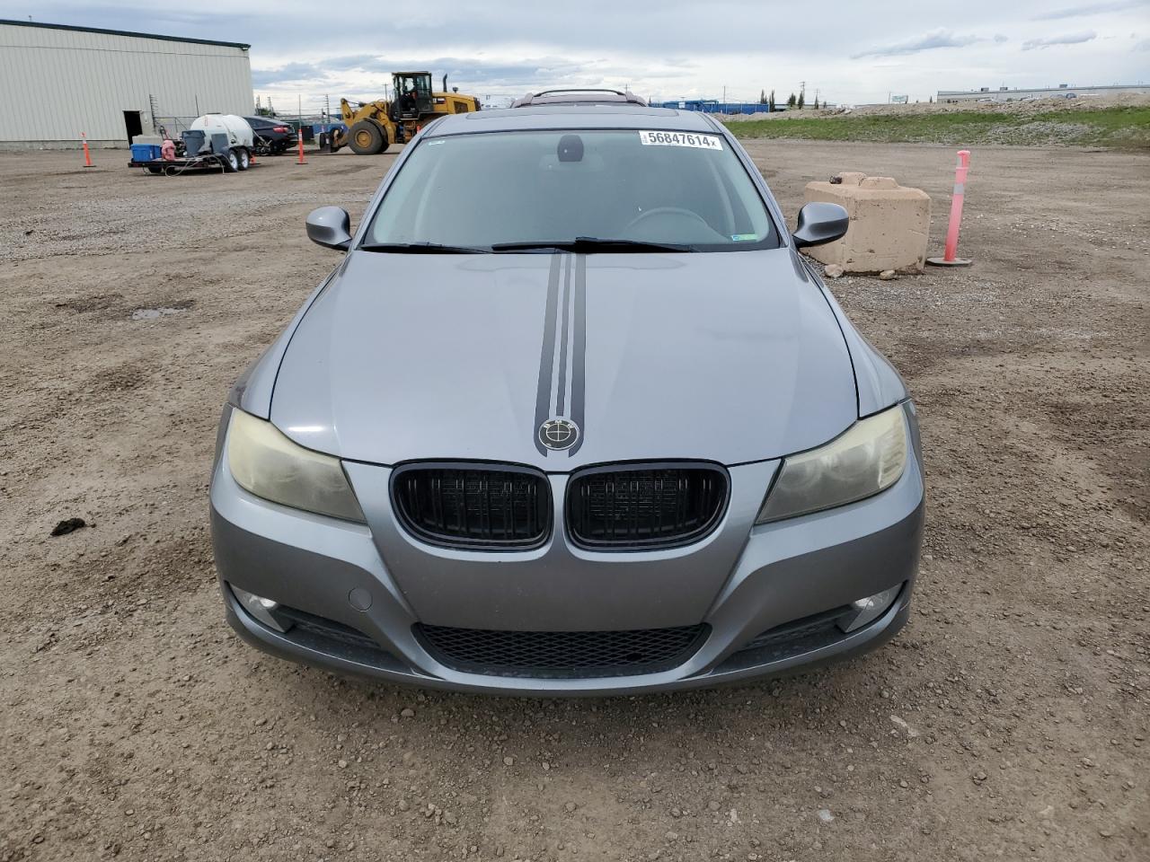 Photo 4 VIN: WBAPG7C59AA641621 - BMW 3ER 