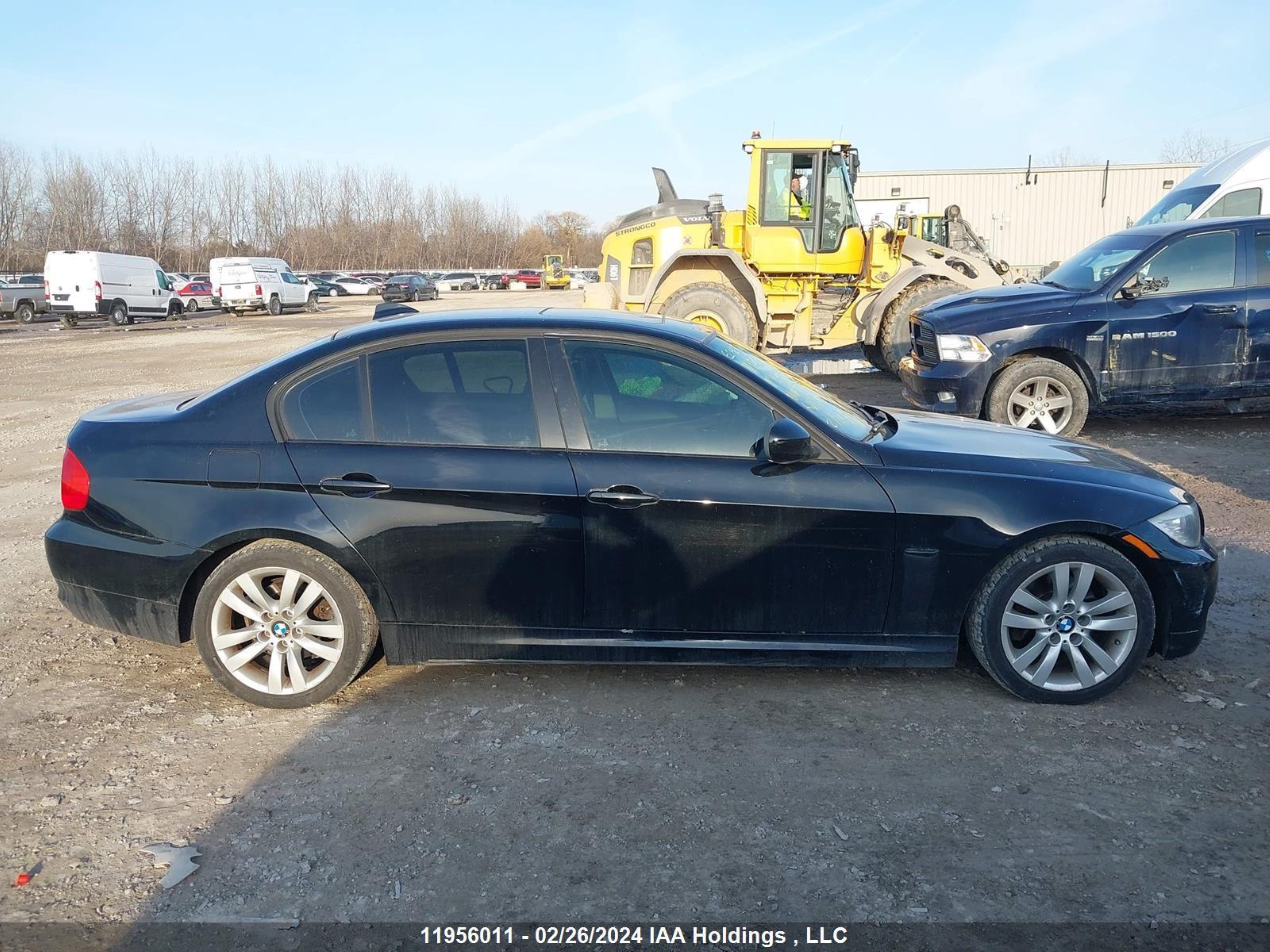 Photo 12 VIN: WBAPG7C59BA795716 - BMW 3ER 