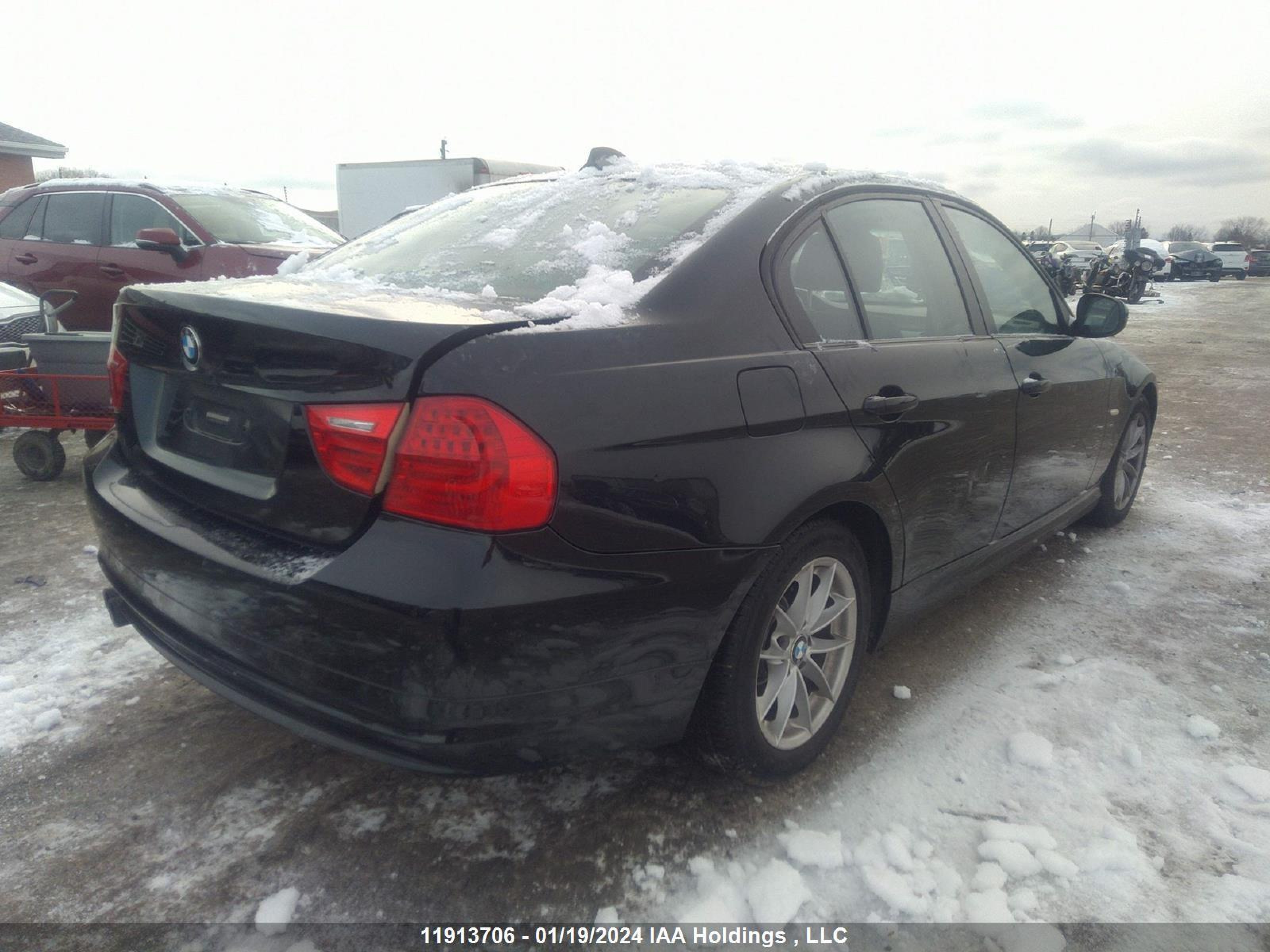 Photo 3 VIN: WBAPG7C5XAA794525 - BMW 3ER 