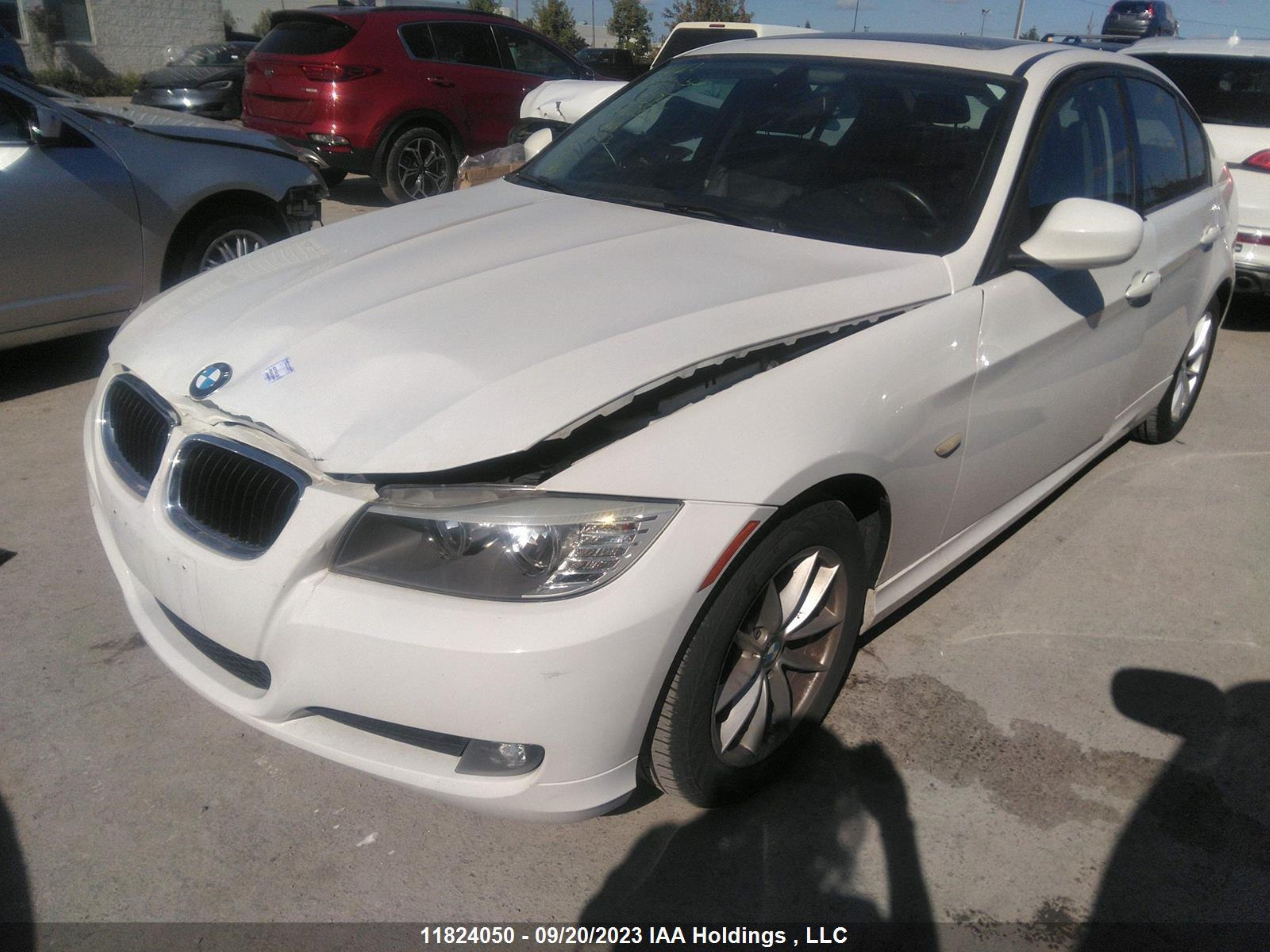 Photo 1 VIN: WBAPG7G57BNM68329 - BMW 3ER 