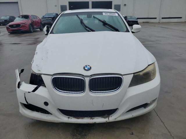 Photo 4 VIN: WBAPH57509NL78130 - BMW 3 SERIES 