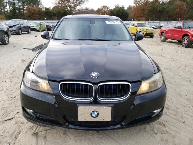 Photo 4 VIN: WBAPH57519NL78881 - BMW 3 SERIES 