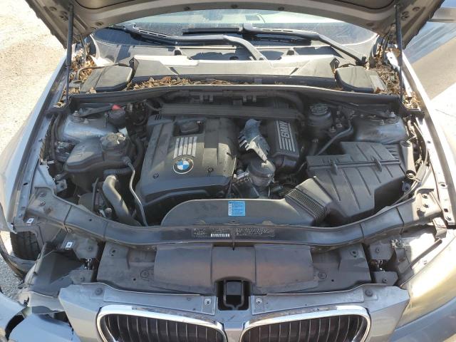 Photo 10 VIN: WBAPH57529NM33791 - BMW 3 SERIES 