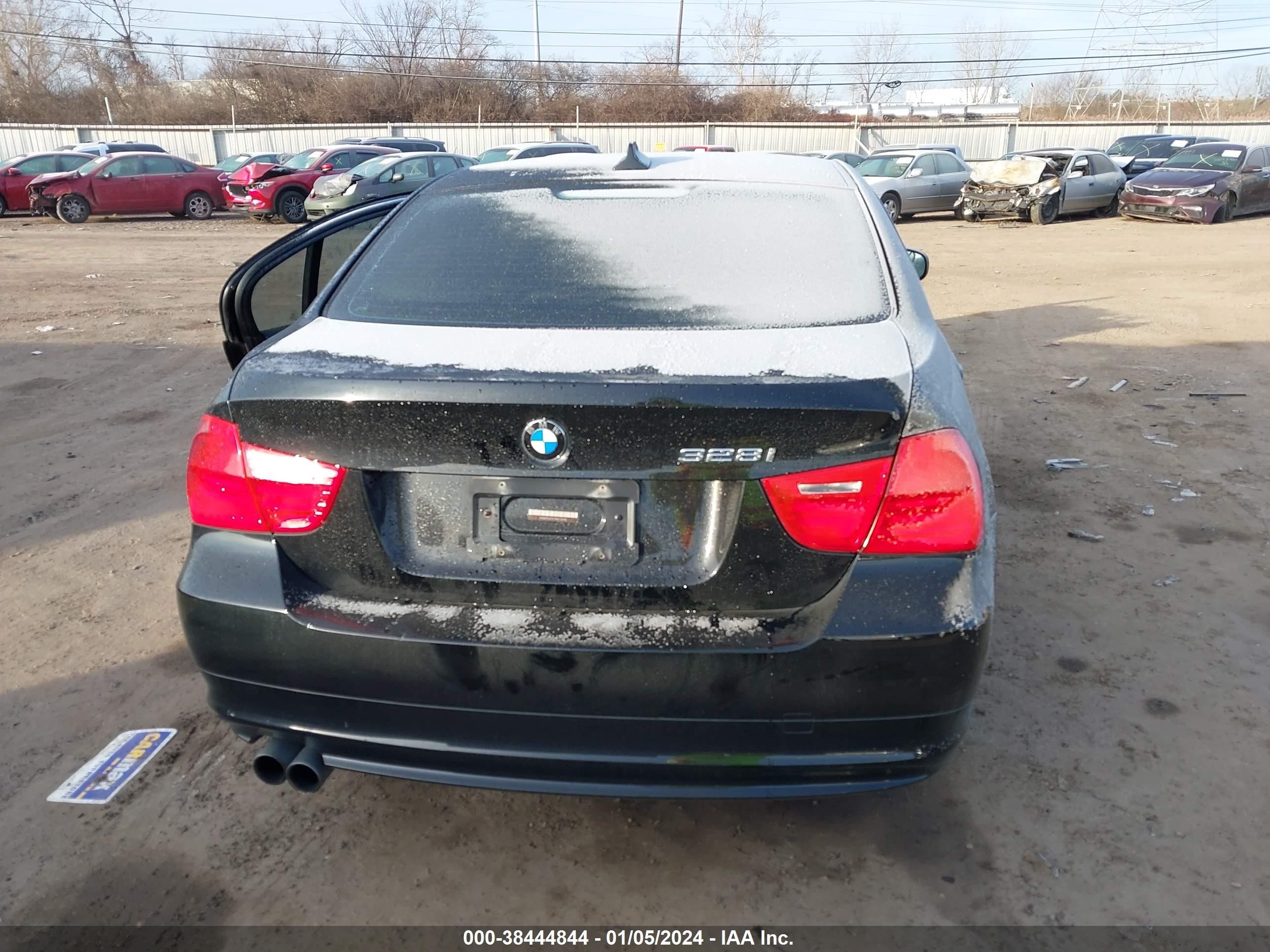 Photo 15 VIN: WBAPH57579NL76908 - BMW 3ER 