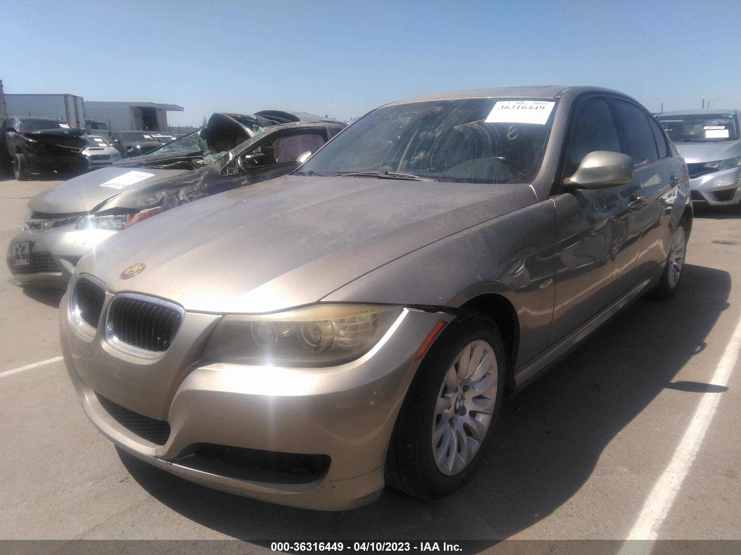 Photo 1 VIN: WBAPH57589NL77579 - BMW 3ER 